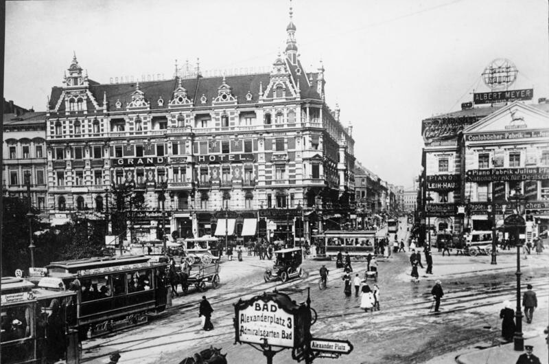 Photo de l'Alexanderplatz au début des années 1910