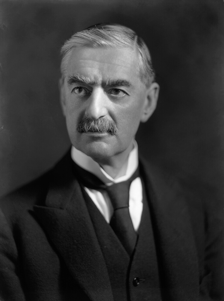 Photo d’ Arthur Neville Chamberlain, Premier Ministre anglais de 1937 à 1940.